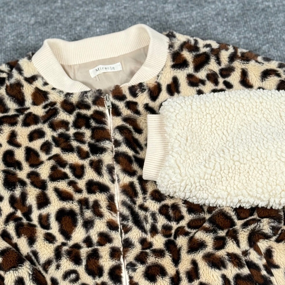 Miracle‎ Medium Faux Fur Leopard Animal Print Bomber Jacket Cream Sherpa Sleeve